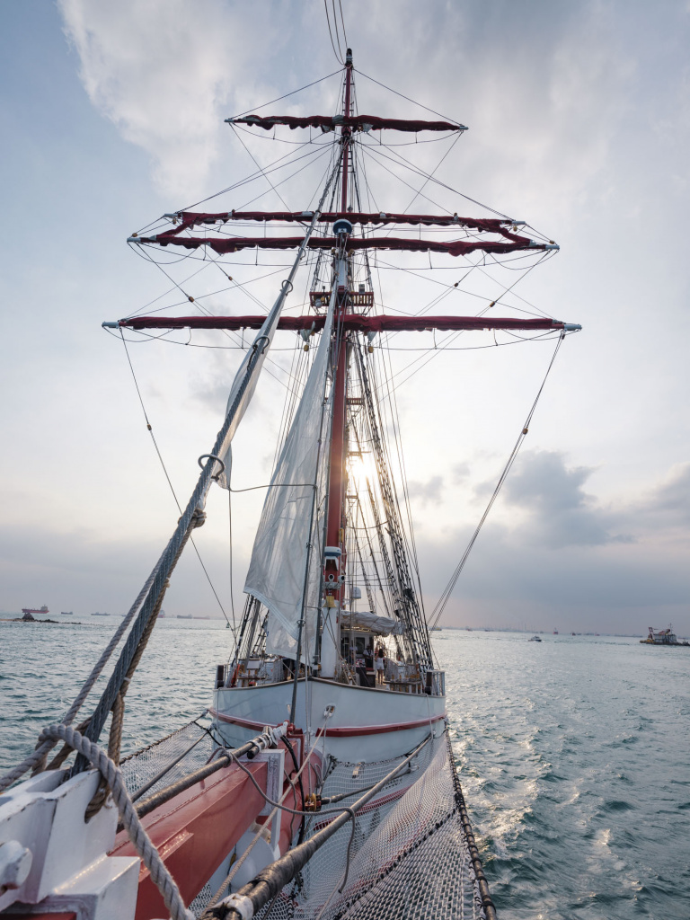 Hospitality-hotel-resort-luxurious-luxury-photography-services-singapore-asia-photographer-travel-Royal-Albatross-boat-cruise-4