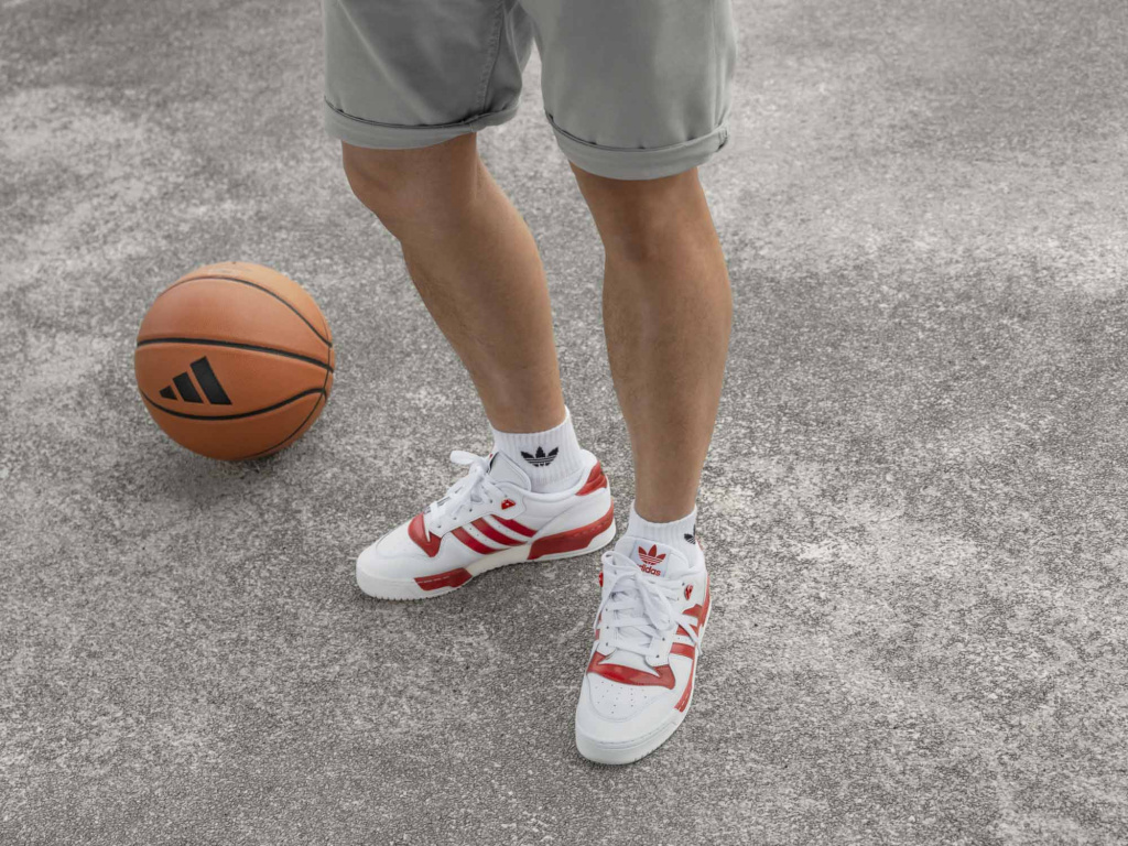 Adidas Rivarly shoes commercial fashion photographer singapore asia studio photography studio