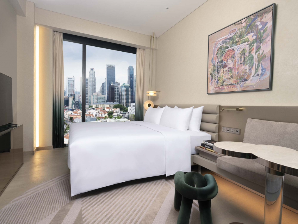 Mondrian Hotel Suite Room