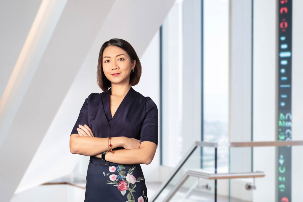 PIMCO-corporate-headshot-photography-coco-creative-studio-singapore-france