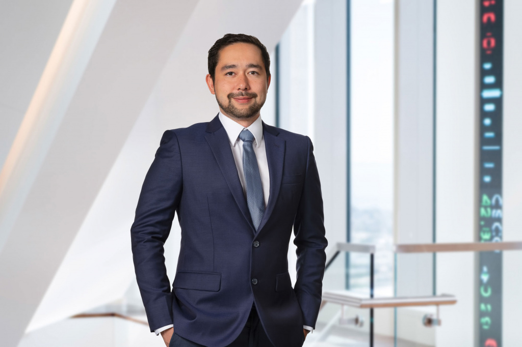 PIMCO-corporate-headshot-photography-coco-creative-studio-singapore-france