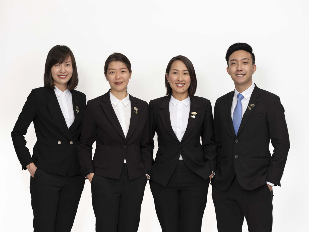 Group corporate headshot-photography-coco creative studio-singapore-france