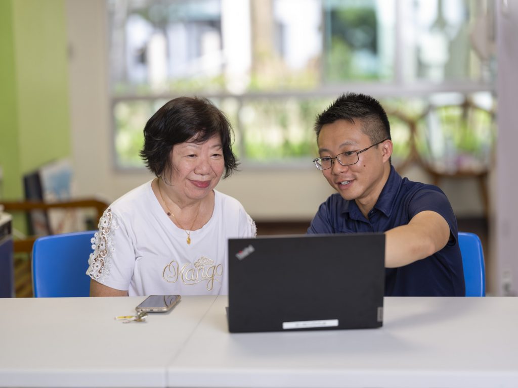 Lions Befrienders Activity Photoshoot-commercial-photography-lifestyle-coco creative studio-singapore-france