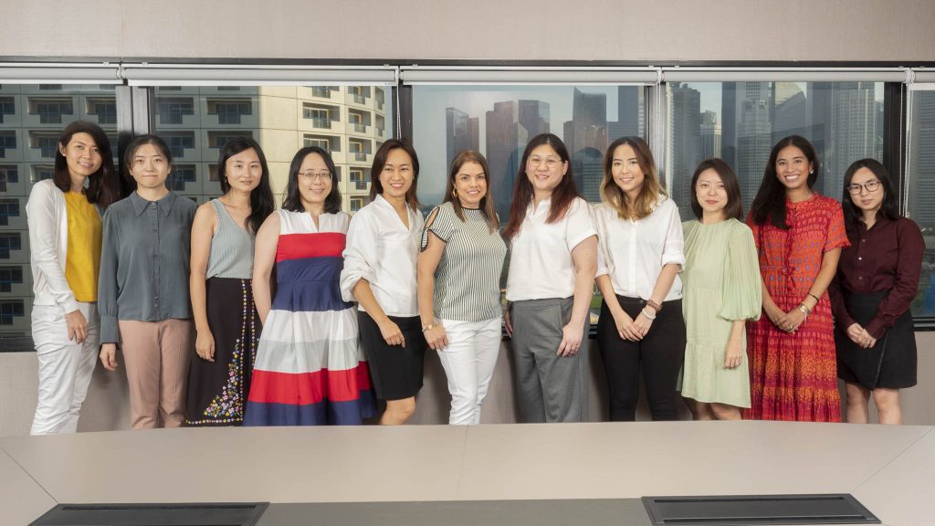 cathay petroleum photography studio singapore groupshot