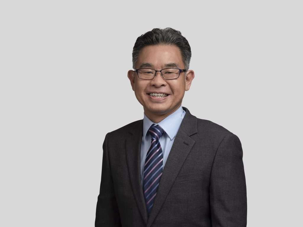 photography-studio-singapore-headshot-radlink30112