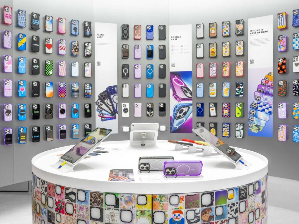 Interior Photography for a case brand. There are cases for ipads and phones