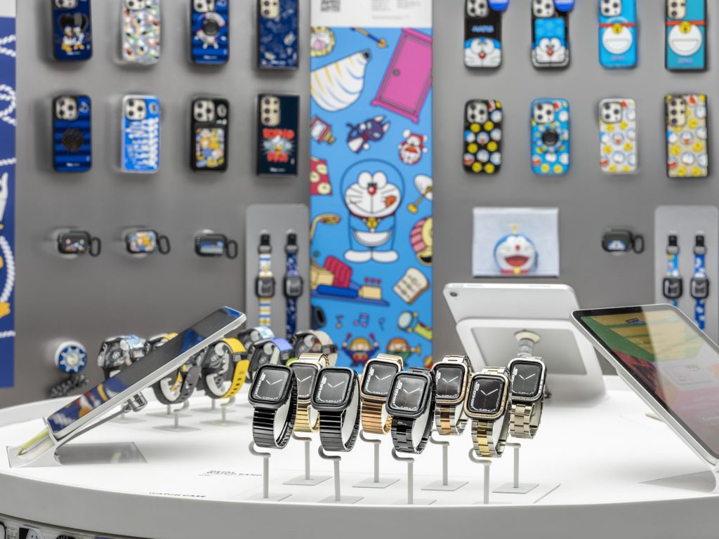 Interior Photography for a case brand. There are cases for apple watch and phones