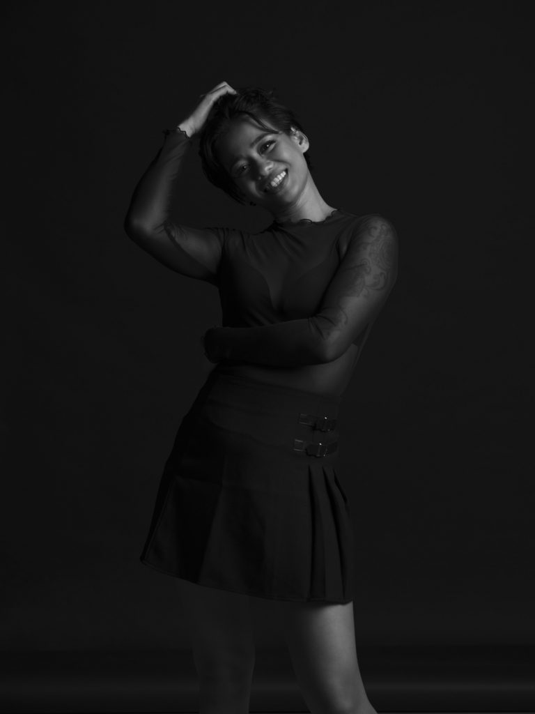 Muttiah Ashnim Portrait photography by coco creative studio in ou studio - singapore - france. Artistic photo in black and white