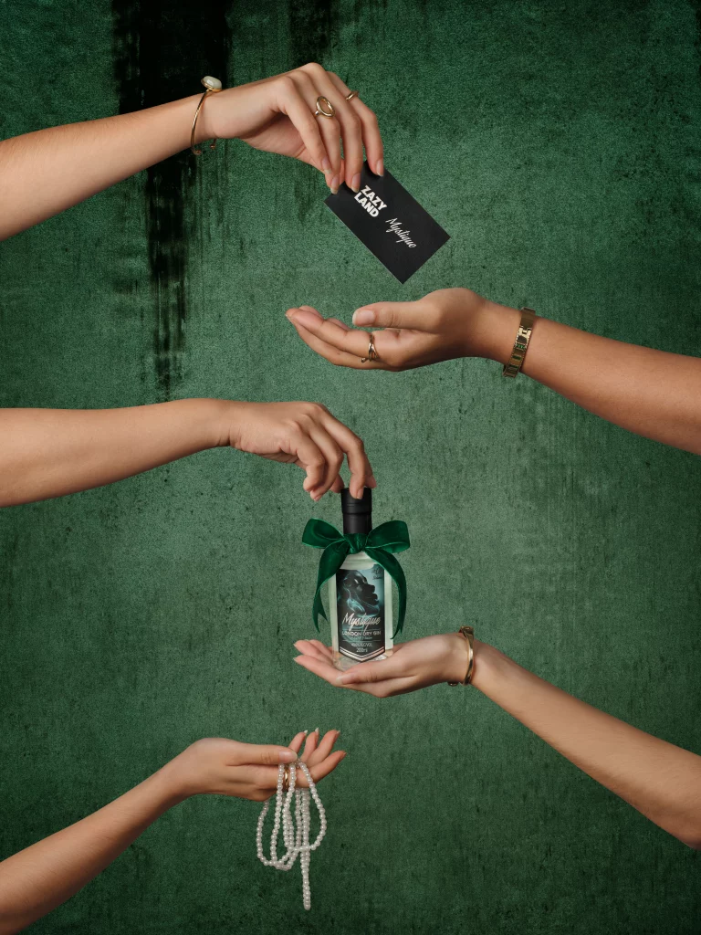 singapore-photography-video-creative-design-coco-studio-packaging-print-mystique-gin-005